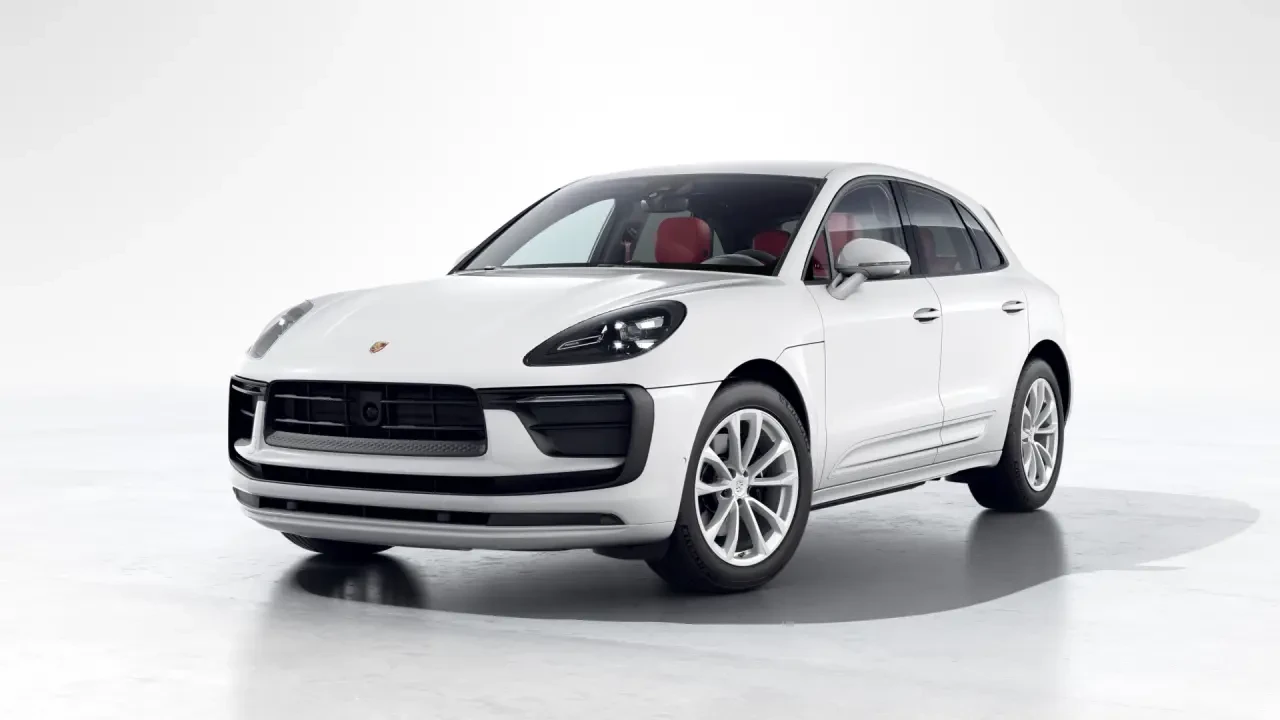 2026 Porsche Macan - Image 8 of 31
