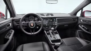 2026 Porsche Macan - Image 25 of 30