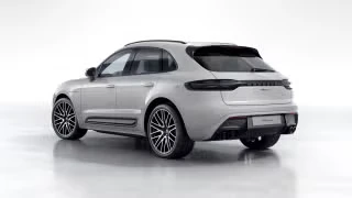 2026 Porsche Macan - Image 17 of 31