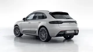 2026 Porsche Macan - Image 21 of 31