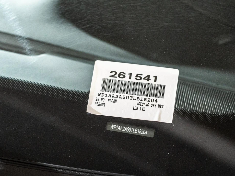 2026 Porsche Macan Electric - Image 28 of 28