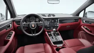2026 Porsche Macan - Image 29 of 30