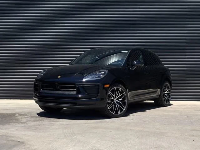 2026 Porsche Macan Electric - Image 4 of 31