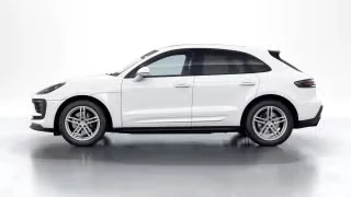2026 Porsche Macan - Image 9 of 30