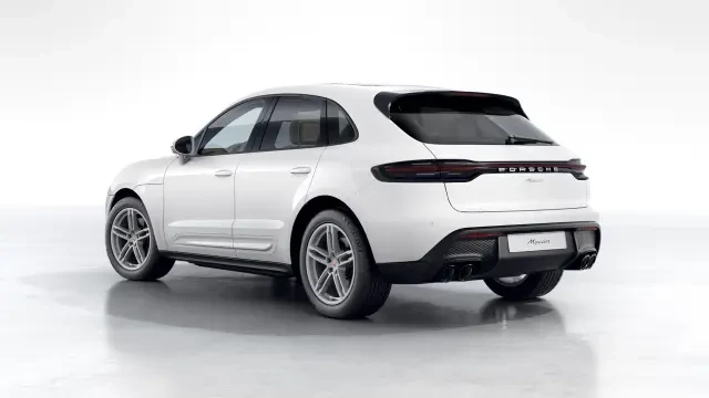 2026 Porsche Macan - Image 22 of 30