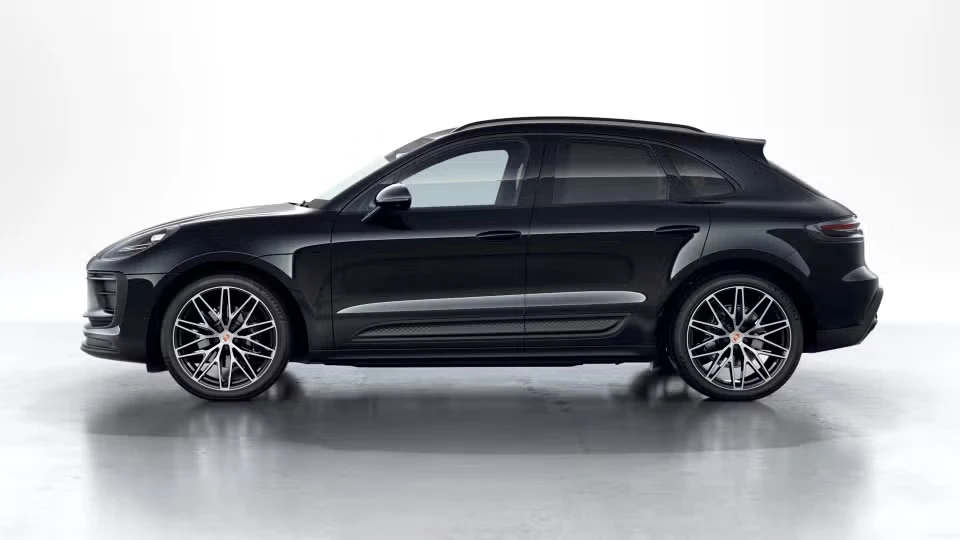 2026 Porsche Macan - Image 11 of 30