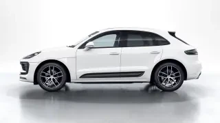 2026 Porsche Macan - Image 13 of 30