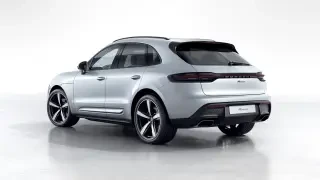 2026 Porsche Macan - Image 21 of 30