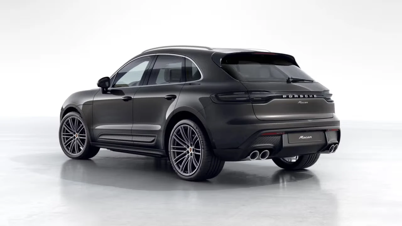 2026 Porsche Macan - Image 20 of 30