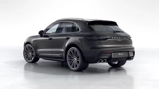 2026 Porsche Macan - Image 18 of 30