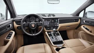 2026 Porsche Macan - Image 25 of 30