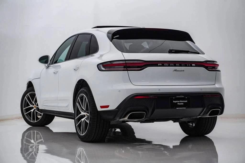 2026 Porsche Macan Electric - Image 3 of 4