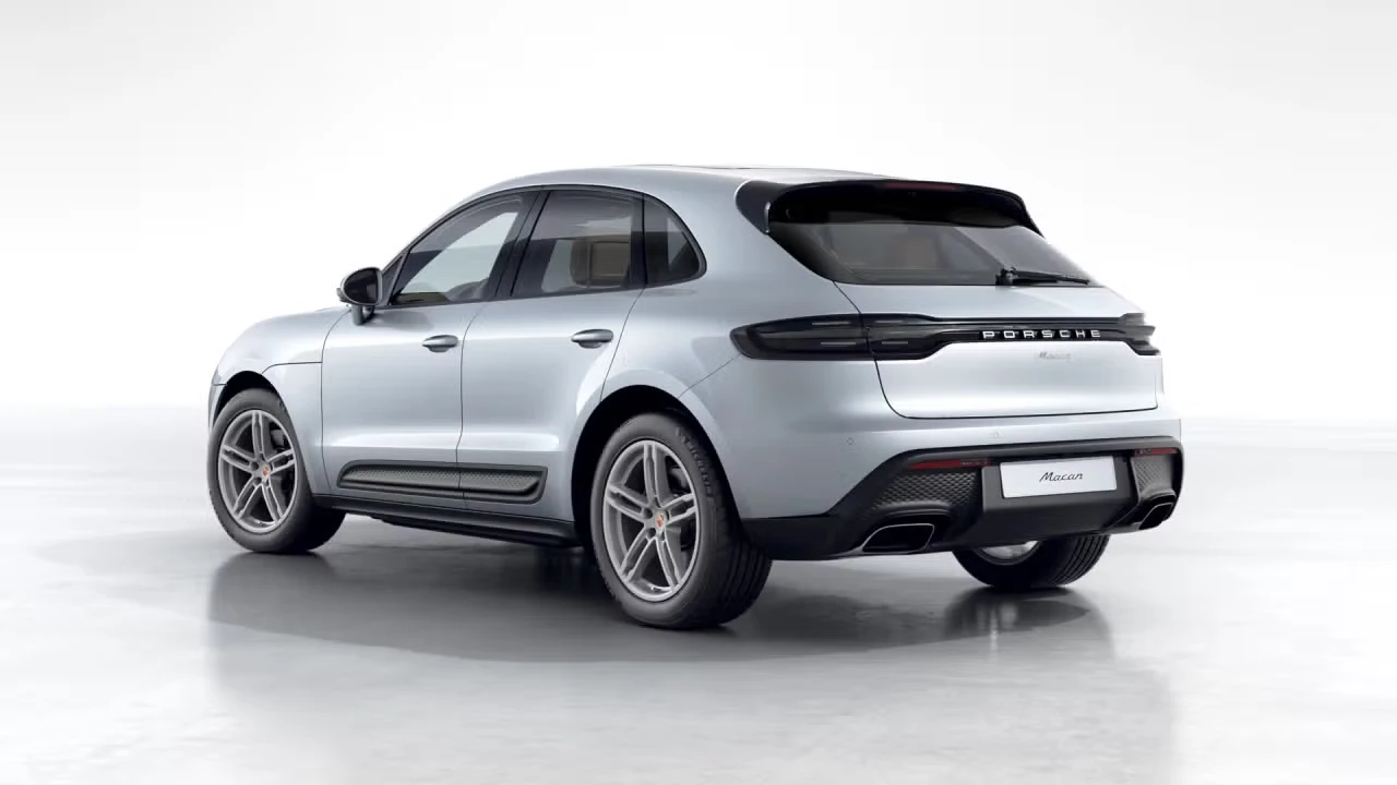 2026 Porsche Macan - Image 20 of 30