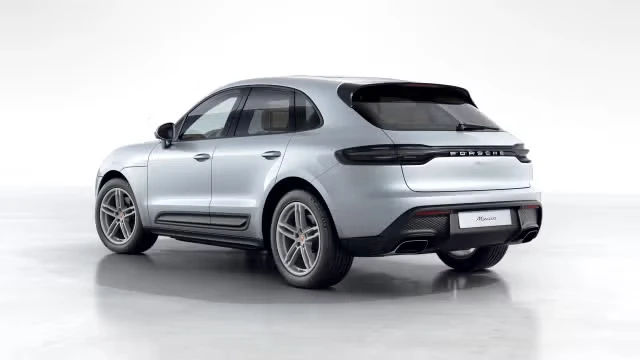 2026 Porsche Macan - Image 18 of 30