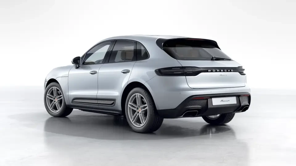 2026 Porsche Macan - Image 23 of 30
