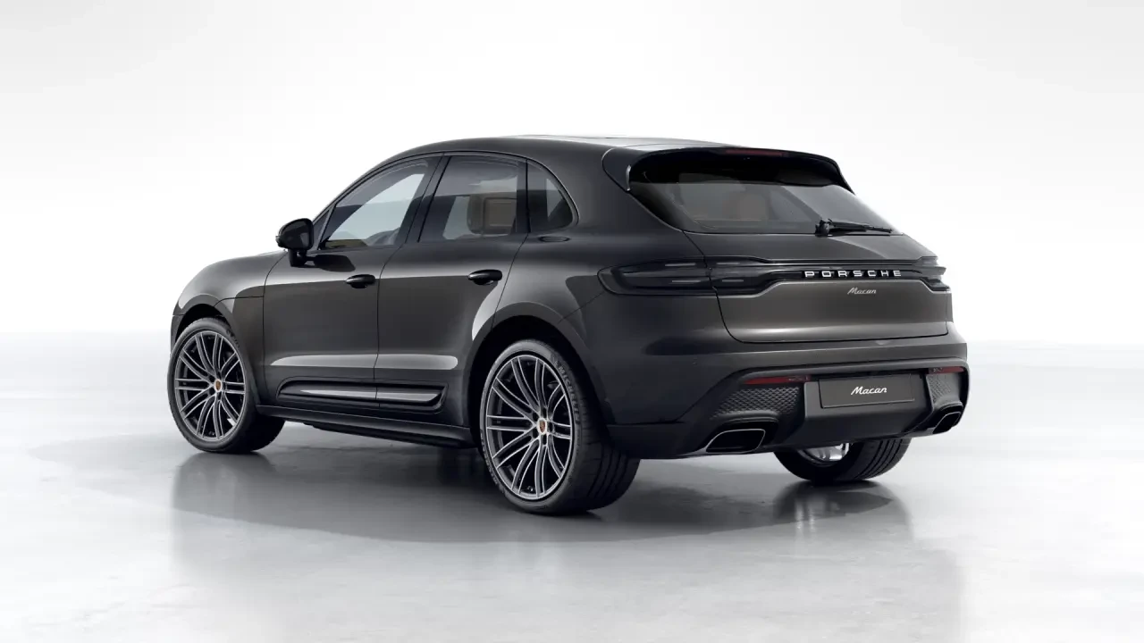 2026 Porsche Macan - Image 24 of 30