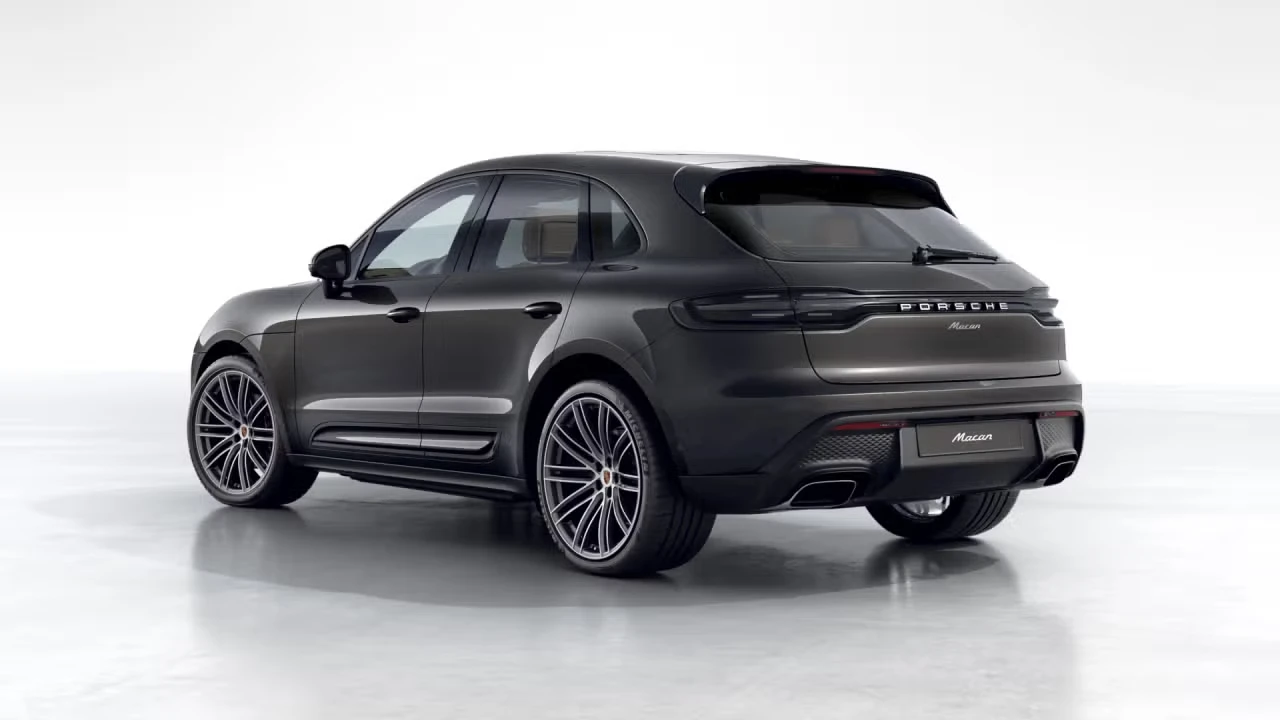 2026 Porsche Macan - Image 20 of 30