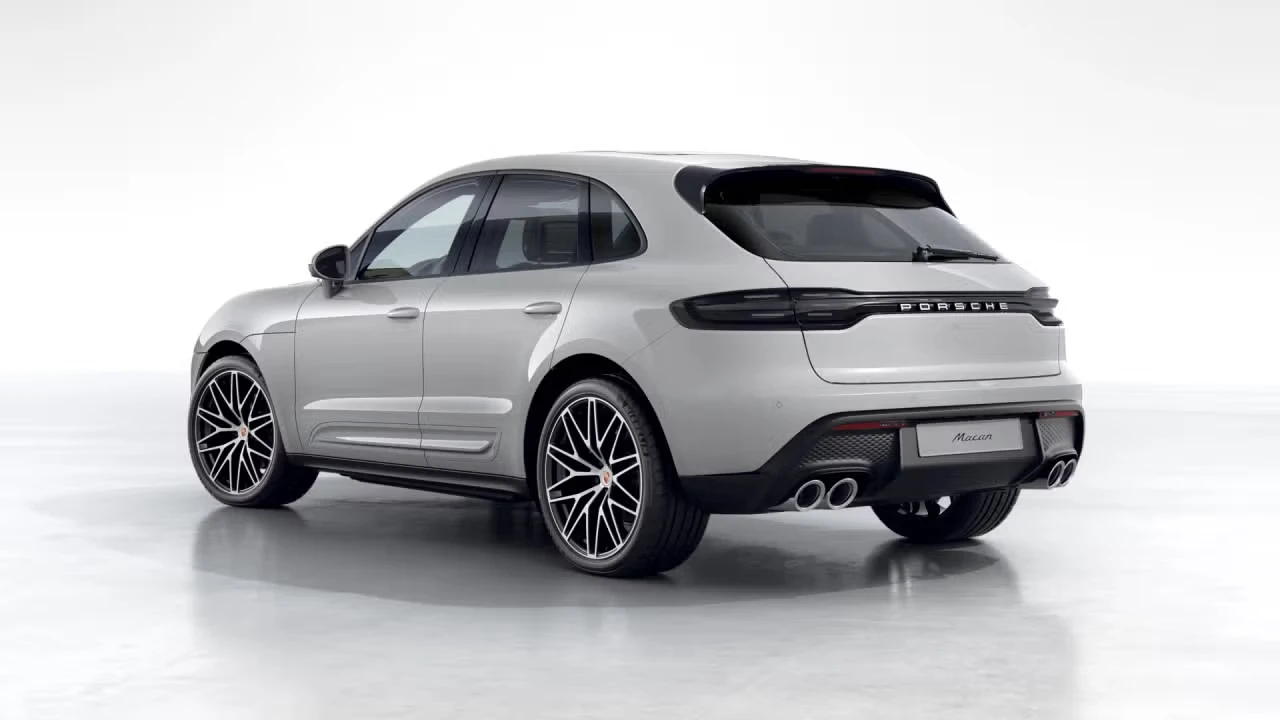 2026 Porsche Macan - Image 20 of 30