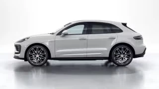 2026 Porsche Macan - Image 9 of 30