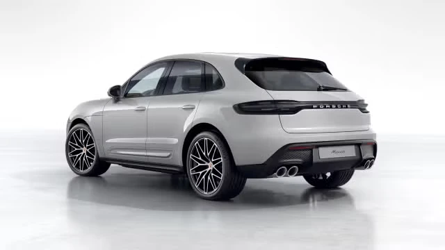 2026 Porsche Macan - Image 18 of 30