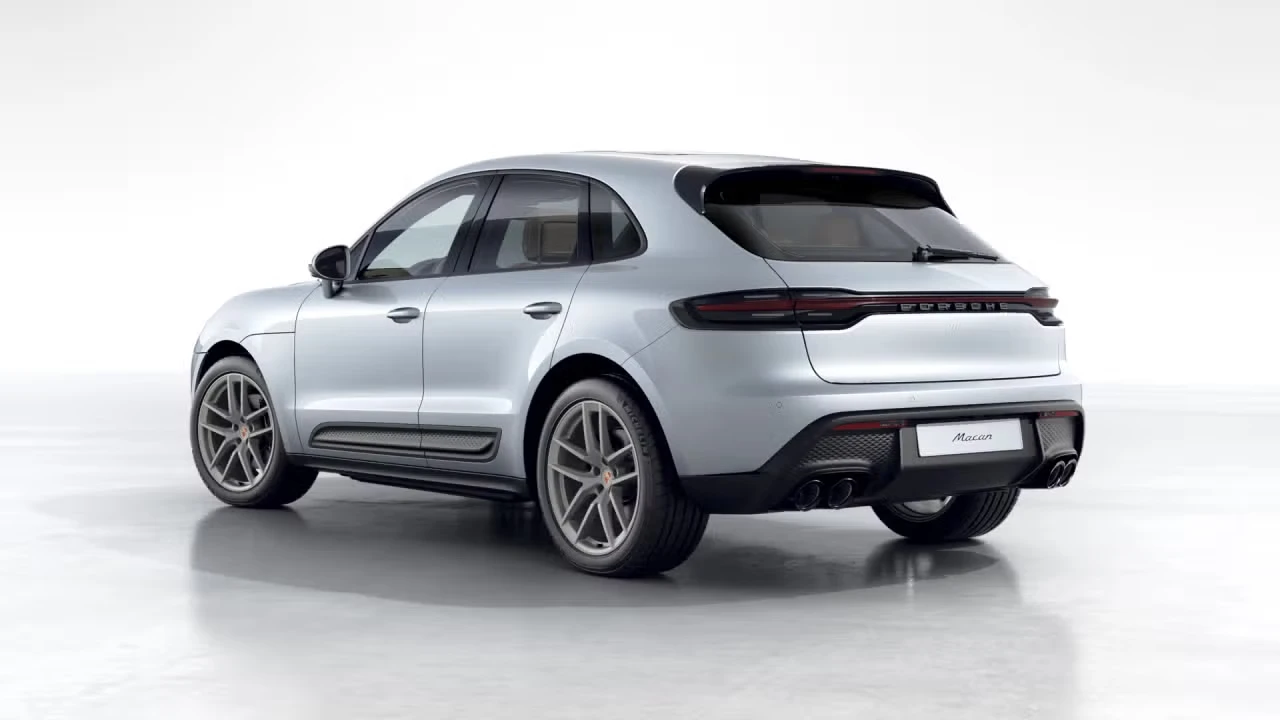 2026 Porsche Macan - Image 20 of 30