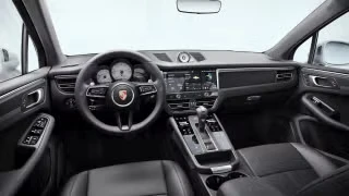 2026 Porsche Macan - Image 25 of 30