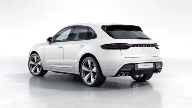 2026 Porsche Macan - Image 22 of 30