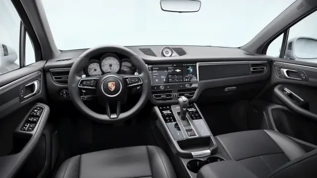 2026 Porsche Macan - Image 30 of 30