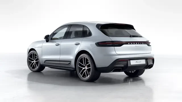 2026 Porsche Macan - Image 22 of 30