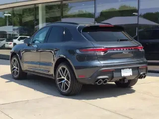 2026 Porsche Macan Electric - Image 21 of 31