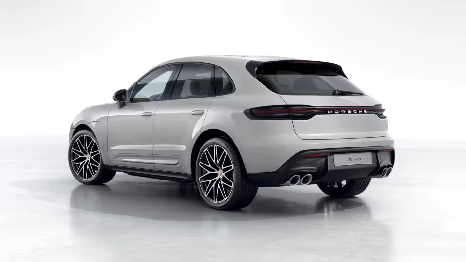 2026 Porsche Macan - Image 19 of 30