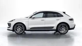 2026 Porsche Macan - Image 13 of 30