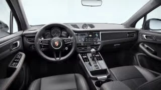2026 Porsche Macan - Image 25 of 30