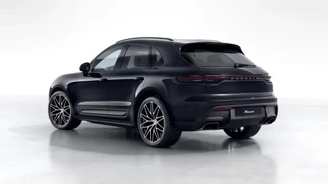 2026 Porsche Macan - Image 22 of 30