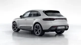 2026 Porsche Macan - Image 21 of 30