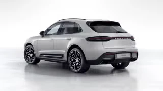 2026 Porsche Macan - Image 17 of 30