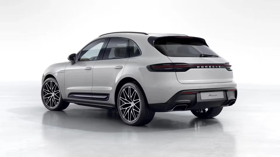 2026 Porsche Macan - Image 19 of 30