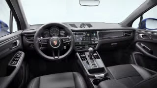 2026 Porsche Macan - Image 25 of 30