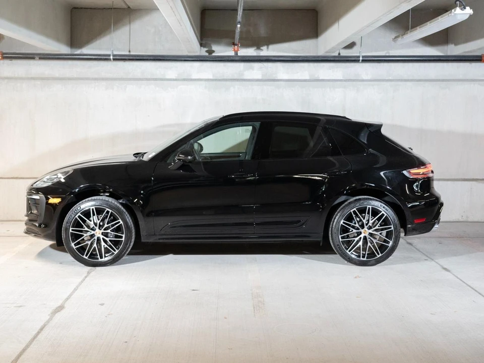 2026 Porsche Macan Electric - Image 2 of 29