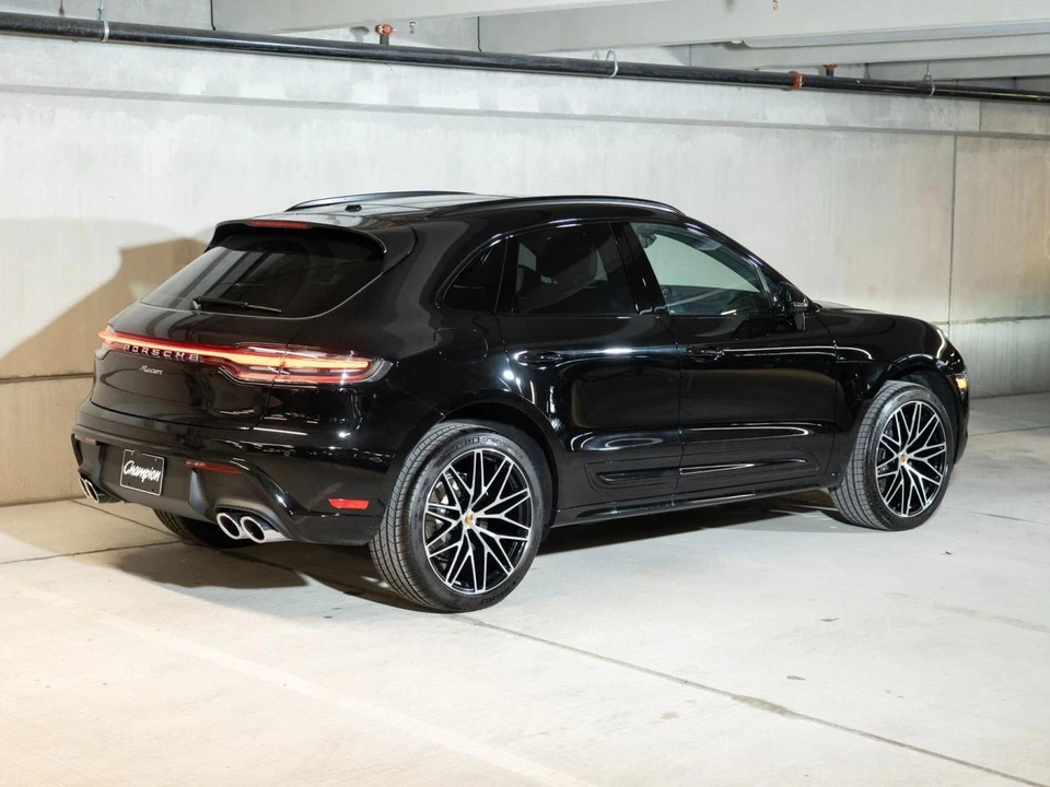2026 Porsche Macan Electric - Image 9 of 29