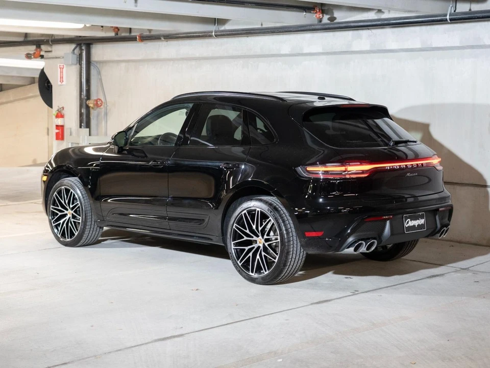 2026 Porsche Macan Electric - Image 3 of 29