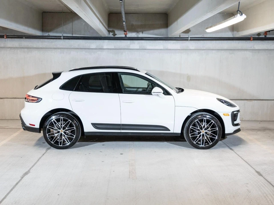 2026 Porsche Macan - Image 8 of 29