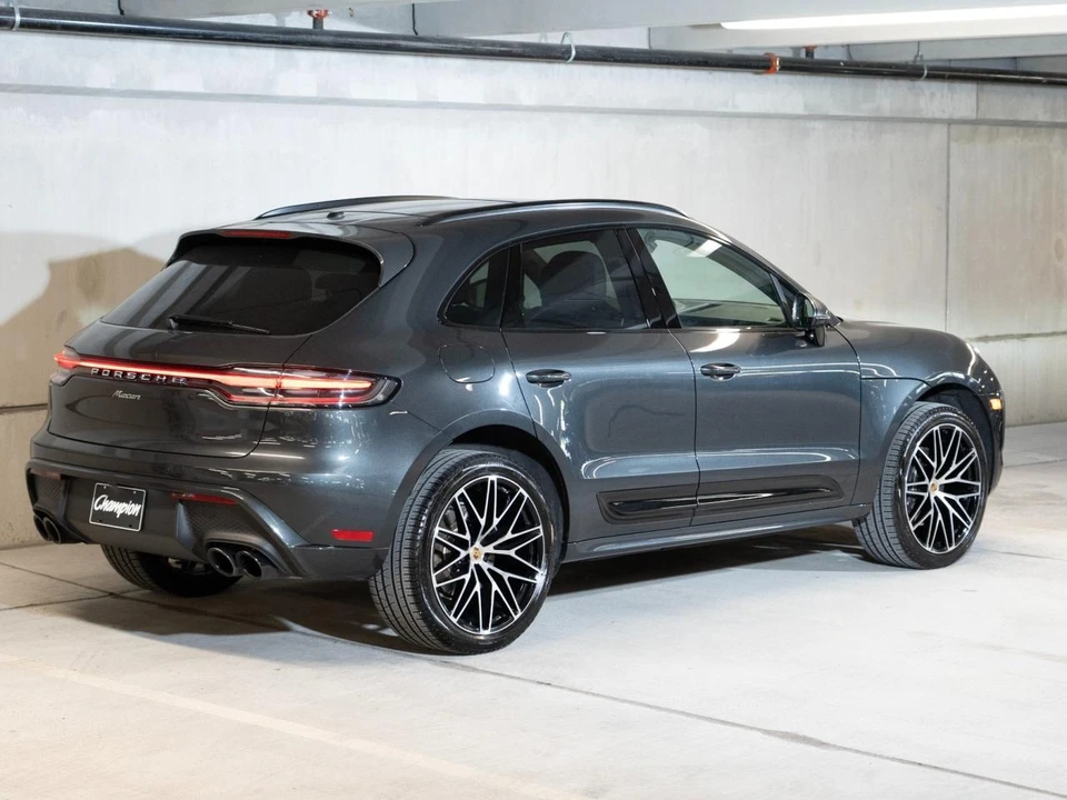 2026 Porsche Macan Electric - Image 10 of 30