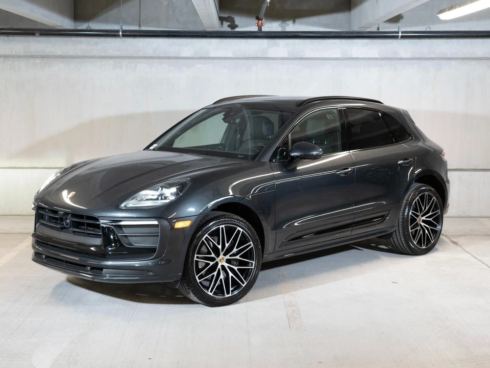 2026 Porsche Macan Electric - Image 2 of 30
