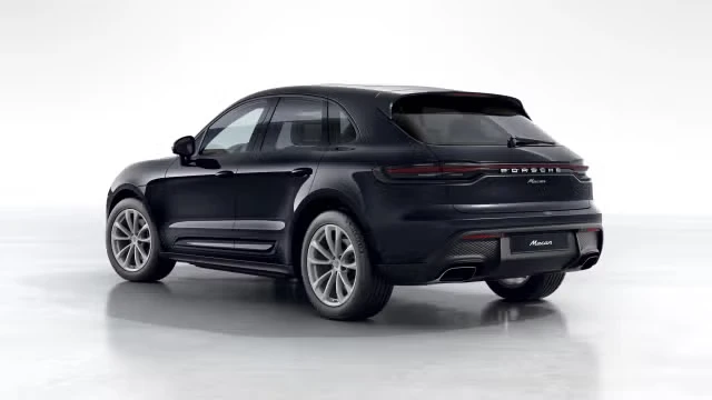 2026 Porsche Macan - Image 18 of 30