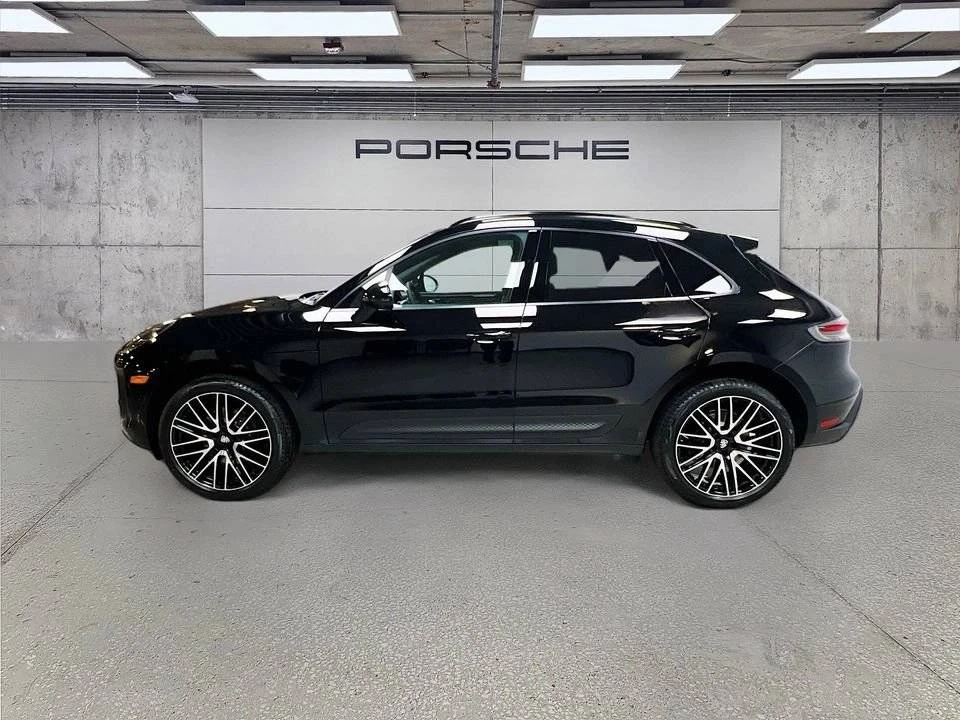 2026 Porsche Macan Electric - Image 2 of 5