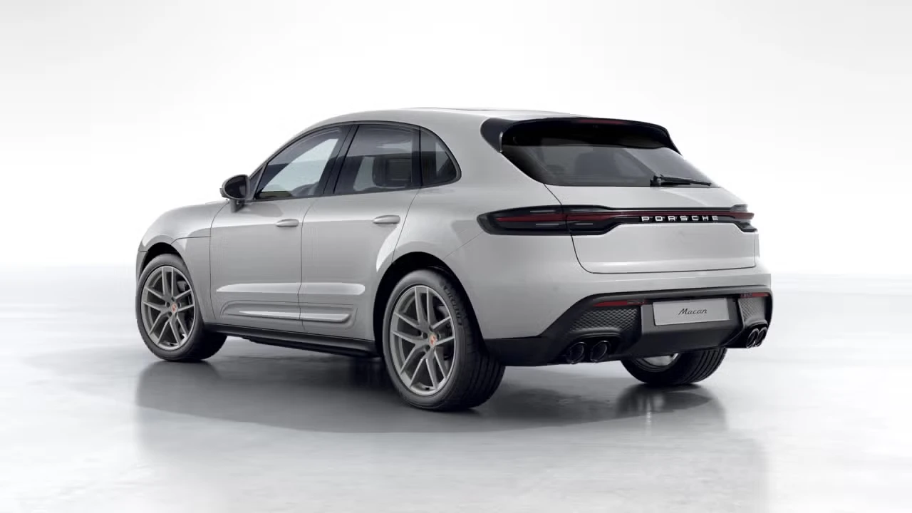 2026 Porsche Macan - Image 20 of 21