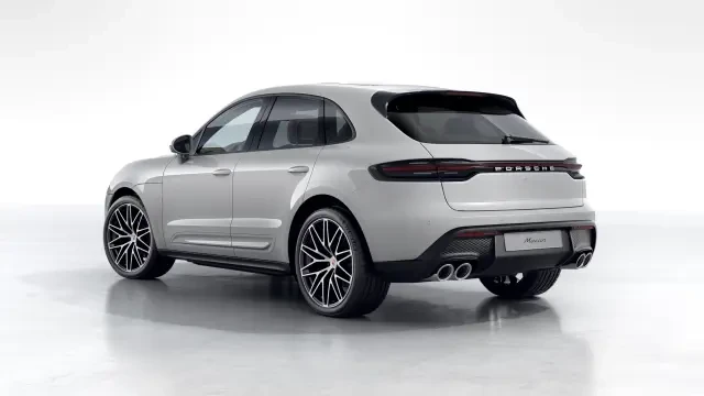 2026 Porsche Macan - Image 22 of 31