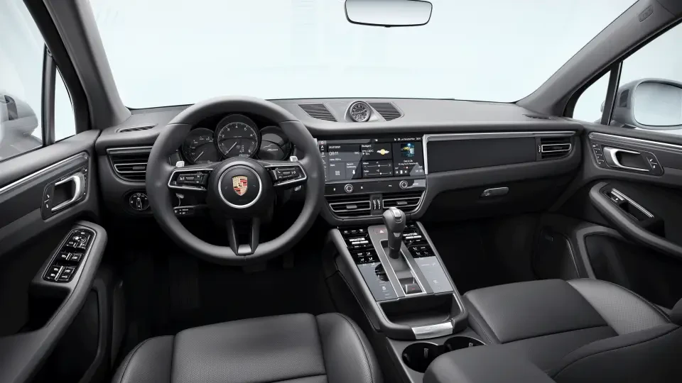 2026 Porsche Macan - Image 31 of 31