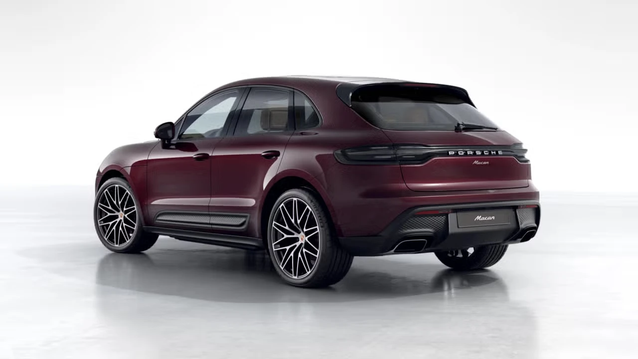 2026 Porsche Macan - Image 20 of 31